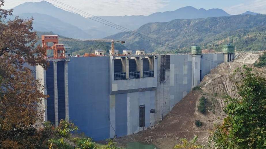 霍口水库大坝迎水面聚脲防护工程